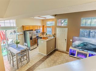 15160 Rayen St, North Hills, CA 91343