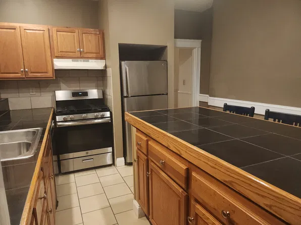 172 Chester Ave, Chelsea, MA 02150