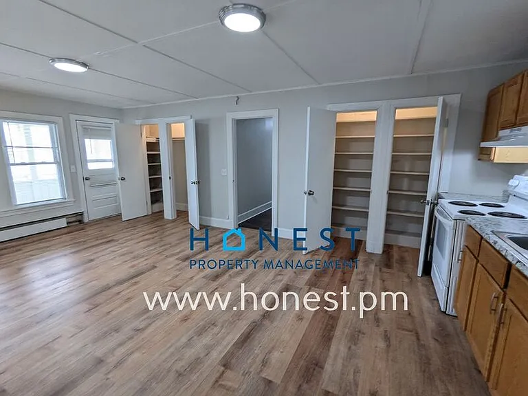 110 Silver St #3 — Photo 6