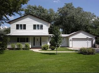 18725 Walter St, Lansing, IL 60438
