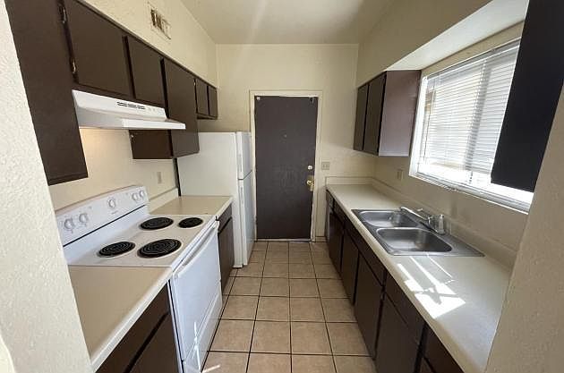 1st image of 1863 S San Jose Dr