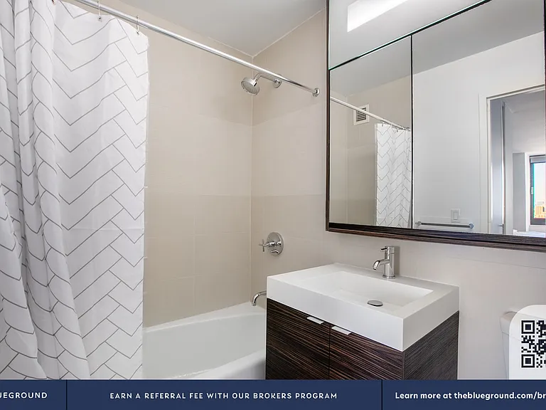 105 Duane St #32E — Photo 14