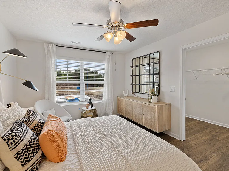 The Summit Townhomes — Photo 9