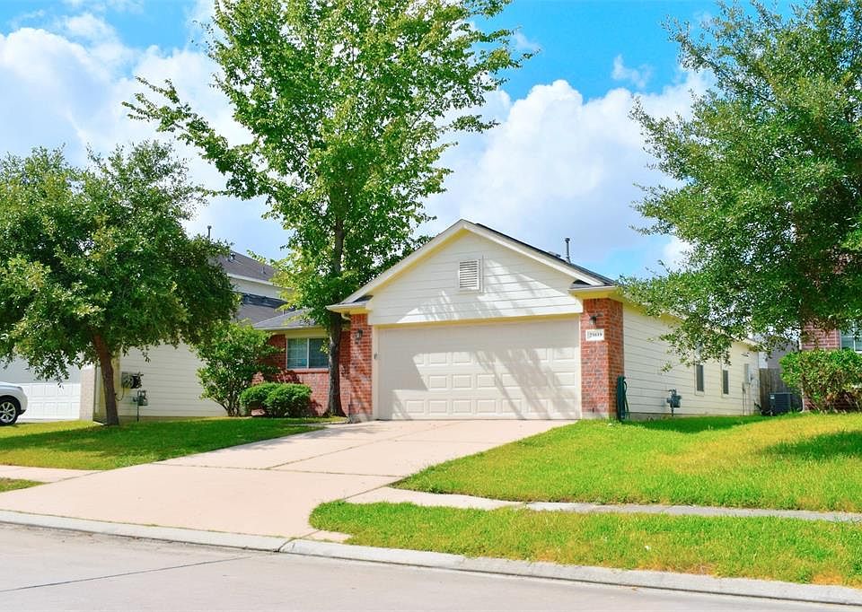 2nd image of 21619 Trilby Way