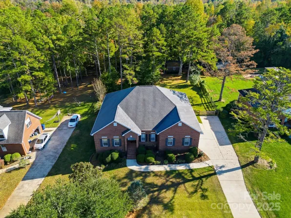 5917 Meadowmere Dr, Monroe, NC 28110