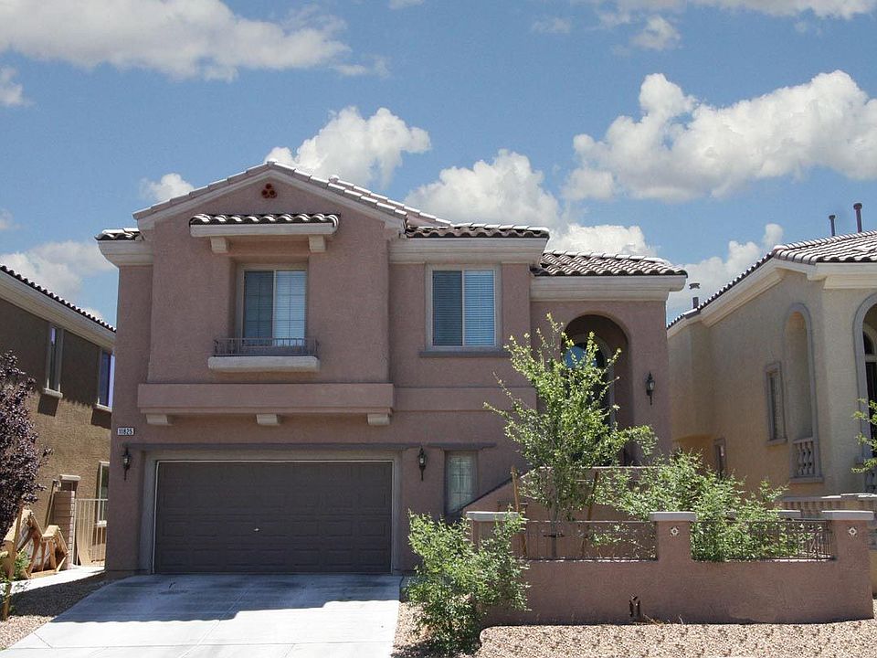 1st image of 11825 Luna Del Mar Ln