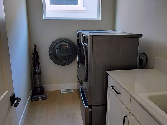 2nd image of 9328 NE 173rd Pl