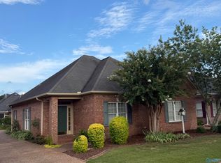 3704 Neches Ct SW, Decatur, AL 35603