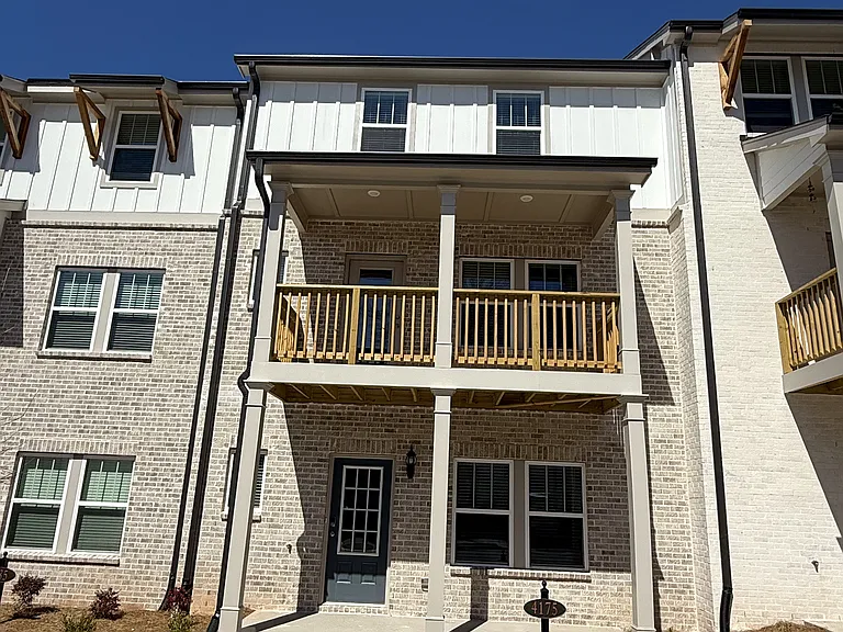 4175 Holland Grove Rd — Photo 1