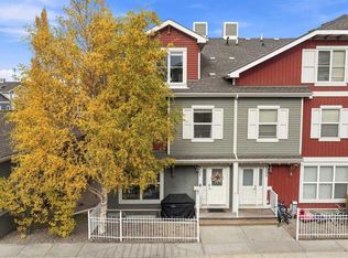 10 S Auburn Bay Ave SE #501, Calgary, AB T3M 0P8
