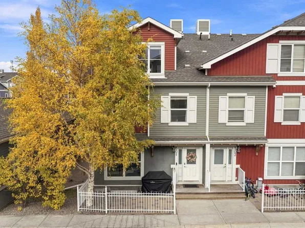 10 S Auburn Bay Ave SE #501, Calgary, AB T3M 0P8