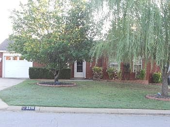 1st image of 2210 Quarry Dr