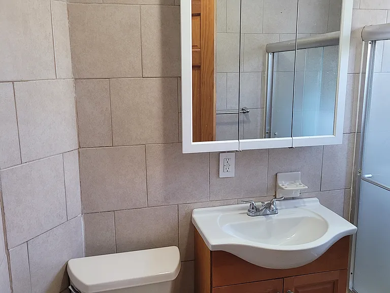 118 Rockwood St #3 — Photo 6