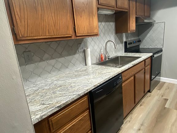 5th image of 8719 Shadycreek Dr