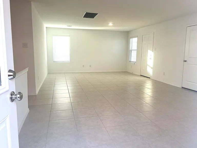5836 Timber Point Dr — Photo 5