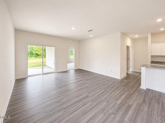 5th image of 1551 Pond Overlook Dr