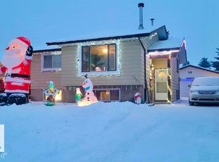 1307 36th St NW, Edmonton, AB T6L 3G6