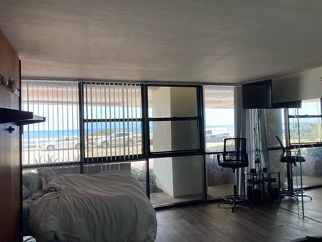 1st image of 939 Coast Blvd Unit 3E