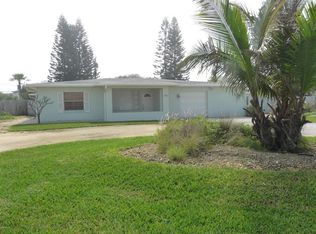 105 E Osceola Ln, Cocoa Beach, FL 32931