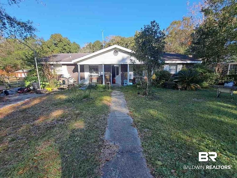1st image of 5808 University Ave