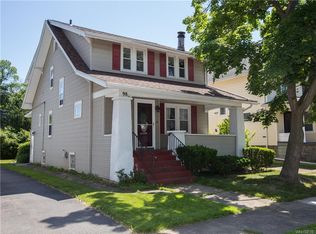98 Elmwood Park E, Tonawanda, NY 14150