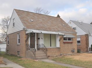 1530 Kenilworth Dr, Calumet City, IL
