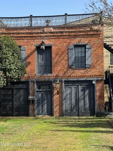 303 N Commerce St, Natchez, MS, 39120