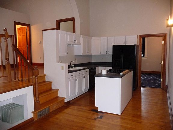 2nd image of 123 Bergin St Ste 5