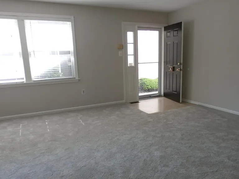 36 Eraser Rd — Photo 2