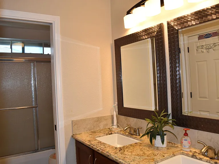 18 Crystal Hill Ct — Photo 45