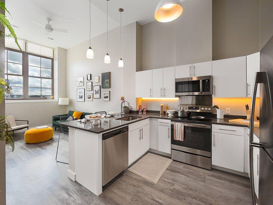 Open Kitchen