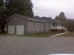 102 Willowridge Dr, Thaxton, VA 24174
