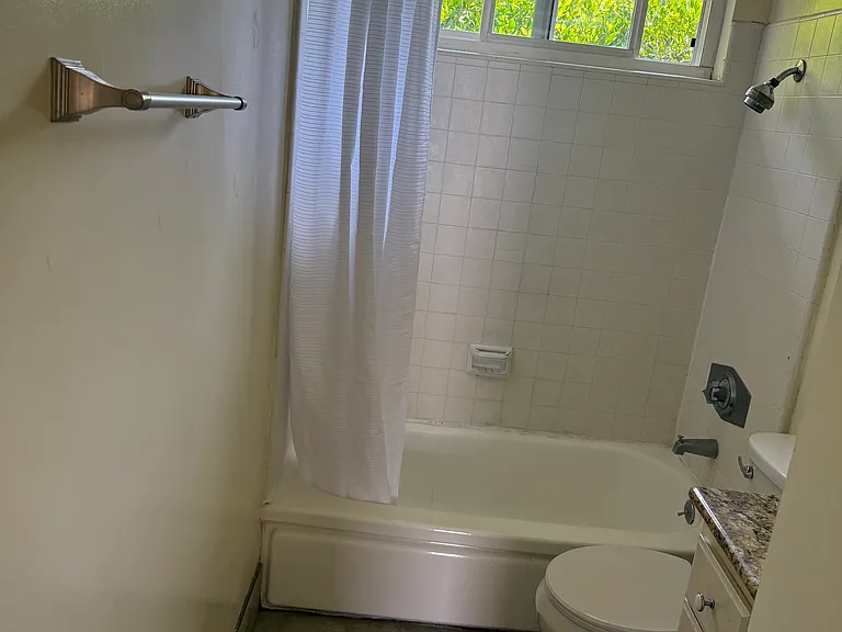5313 Ruby St #5 — Photo 5
