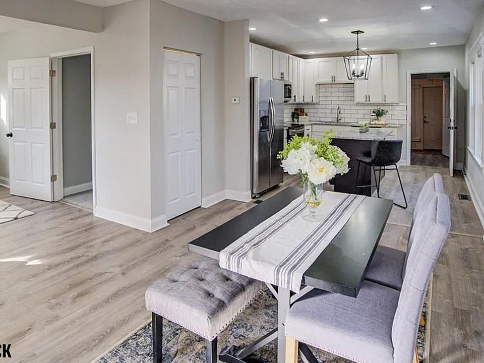 1st image of 2058 Dowd Ave #1