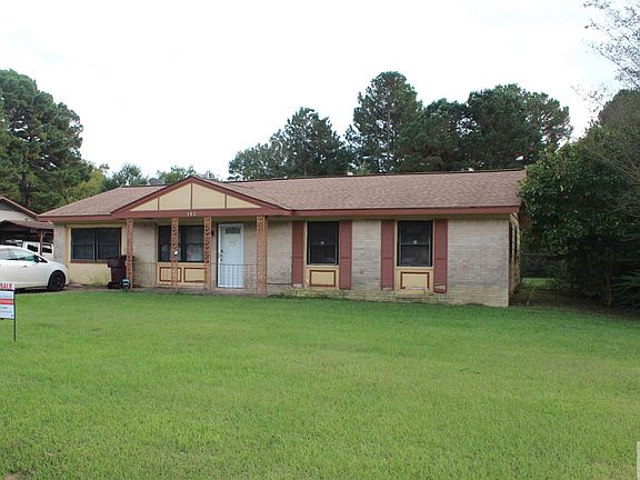 2nd image of 302 Sherwood Dr