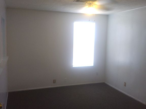2nd image of 1122 Dallas St #23004004