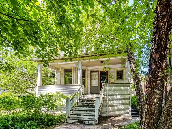 4164 W Byron St, Chicago, IL 60641