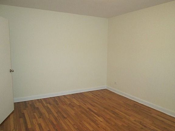 4th image of 8420 Austin St APT 4H