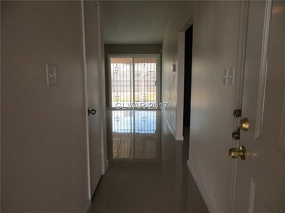 5th image of 4110 E Cincinnati Ave