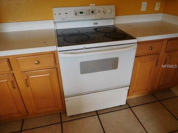 3rd image of 8087 Canyon Lake Cir