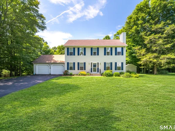 20 Holly Bush Lane, Norwich, CT 06360