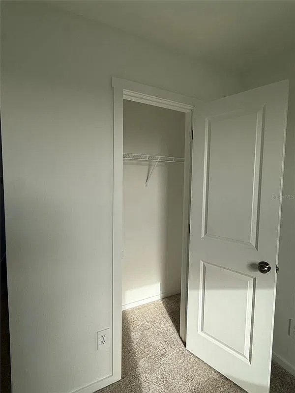 3 bed, 2.5 bath, 1386 sqft, $2,050 — Photo 4