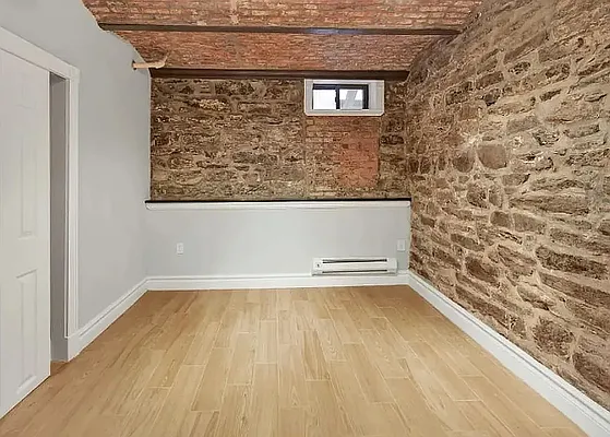 Rented by REAL New York | media 6