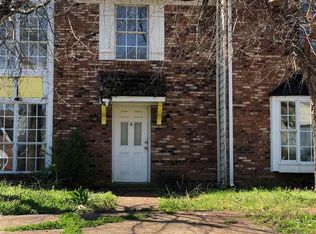 2791 W Hickory Blf, Memphis, TN 38128