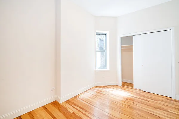 Rented by Compass | media 35