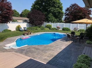 16 Ann Ave, Dartmouth, MA 02747