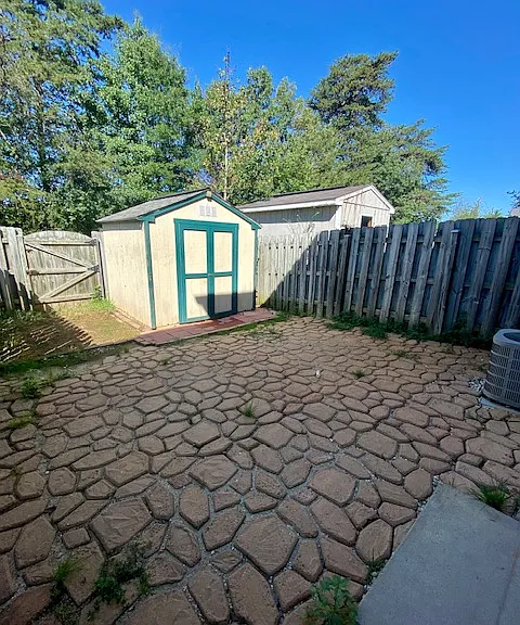 9926 W Midland Way — Photo 10