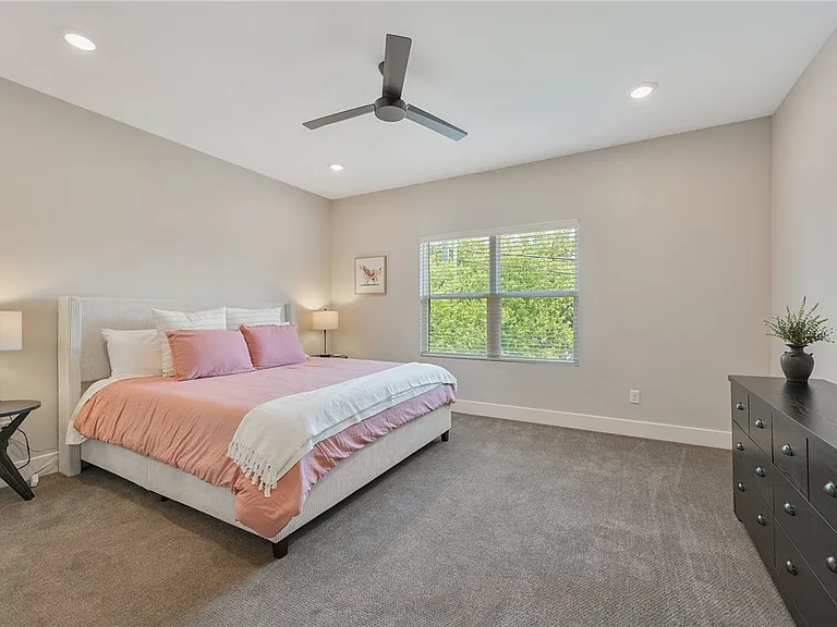 274 Estates Cir — Photo 11