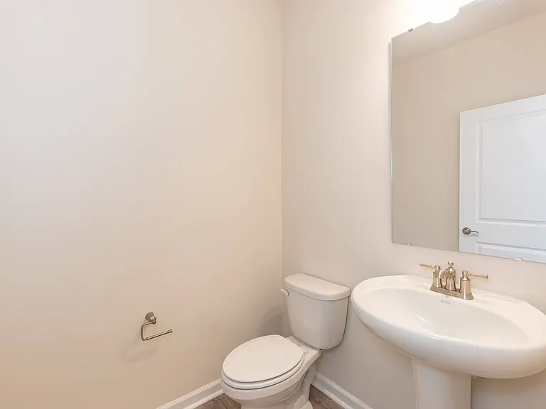 1498 Rhodes Pond St — Photo 8