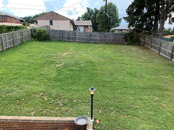 4th image of 521 Westwood Dr